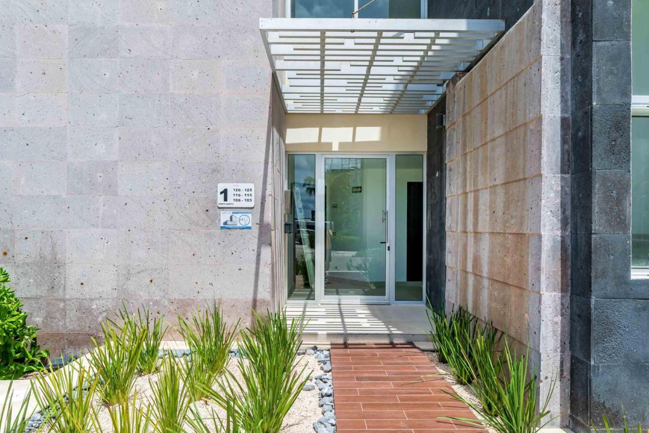 Mareazul Beach Front Condos At Playa Del Carmen Ngoại thất bức ảnh